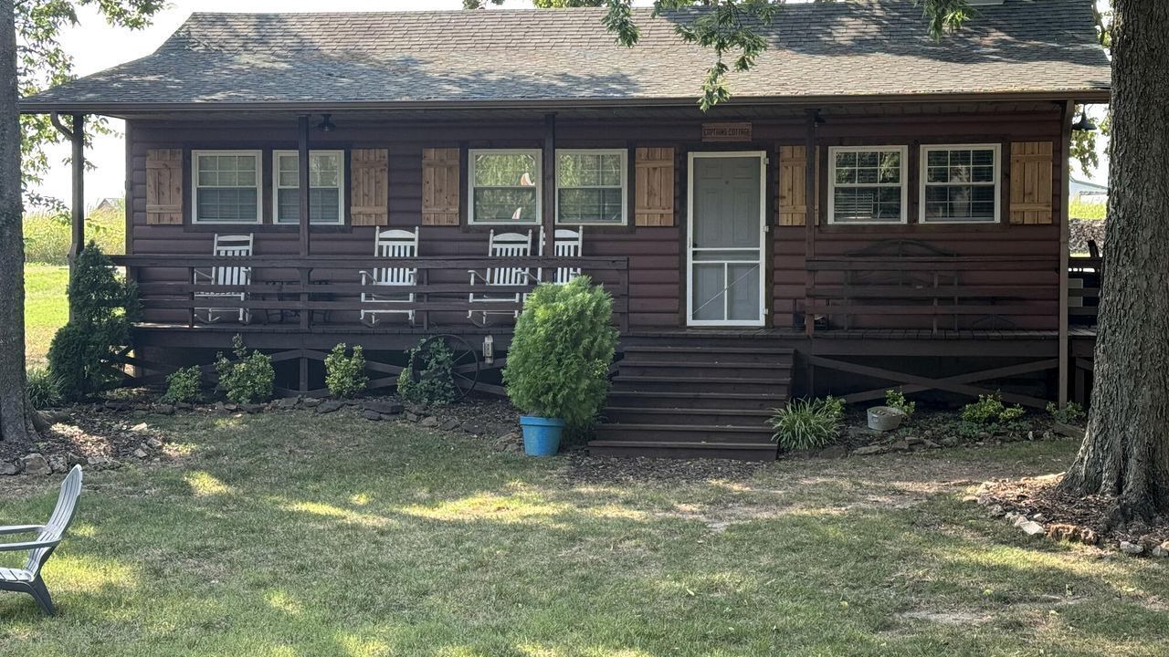 Photo of Outdoor in Cleora