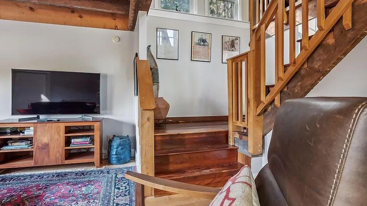 Photo of Livingroom in Greenwood