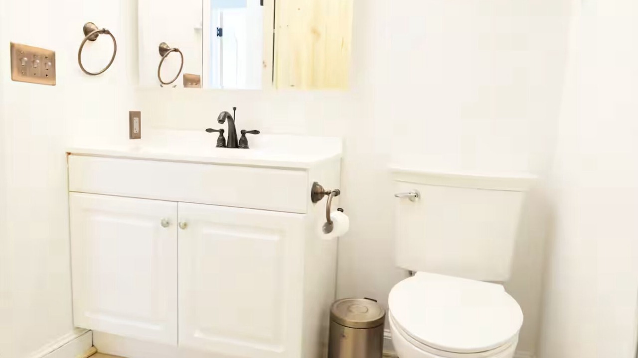 Photo of Bathroom in Old Orchard Beach