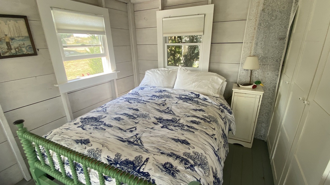 Photo of Bedroom in Stonington