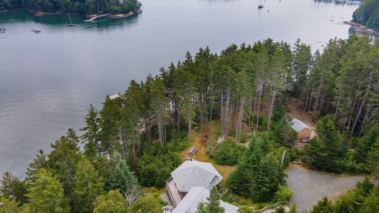 Photo of Others in Deer Isle