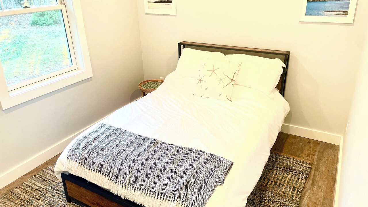 Photo of Bedroom in Boothbay