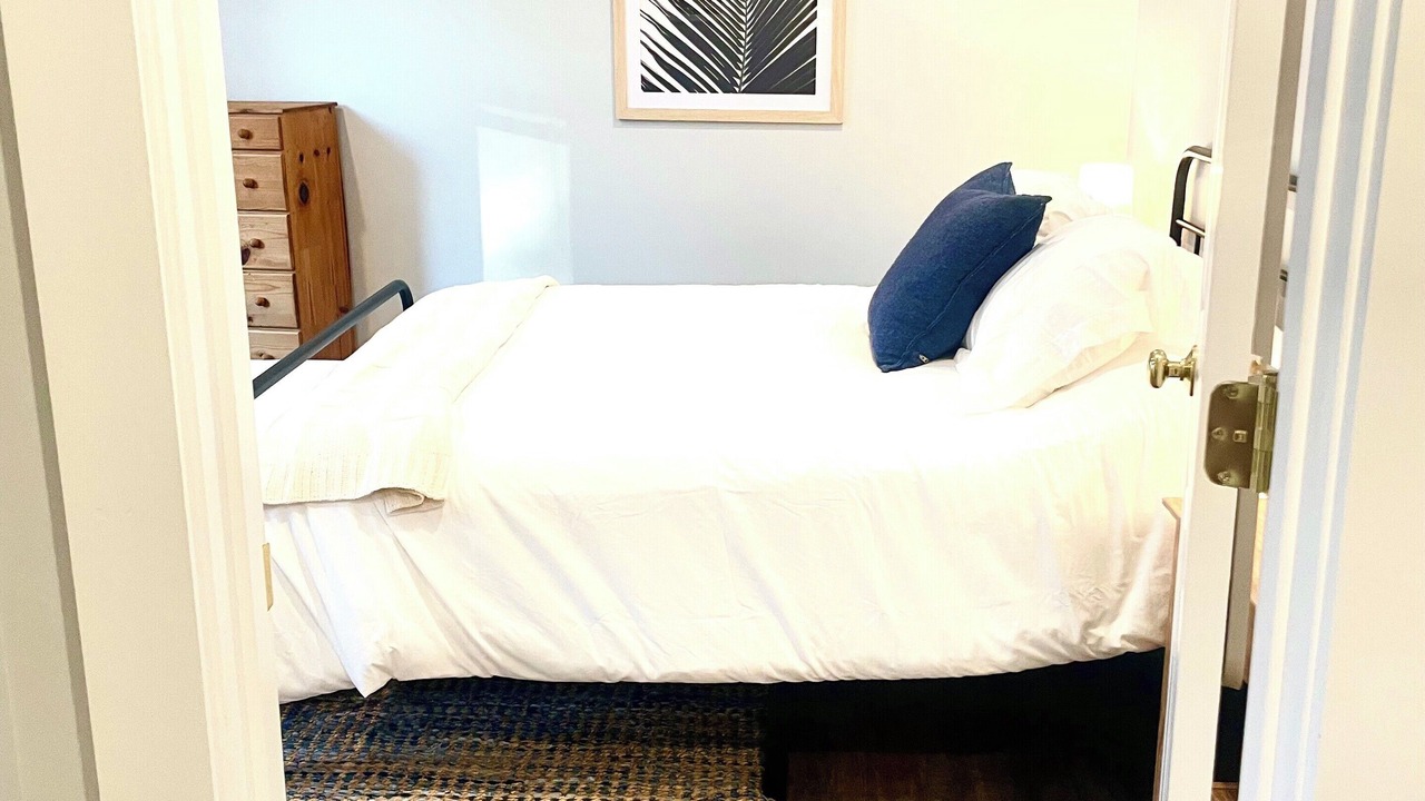 Photo of Bedroom in Boothbay