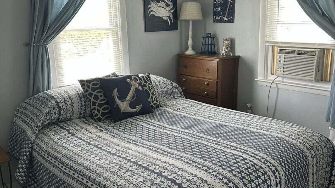 Photo of Bedroom in Narragansett
