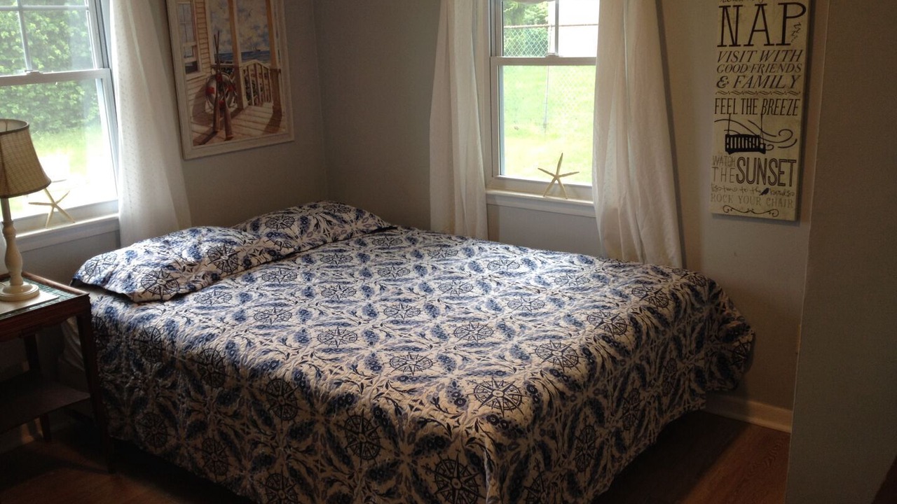 Photo of Bedroom in Narragansett