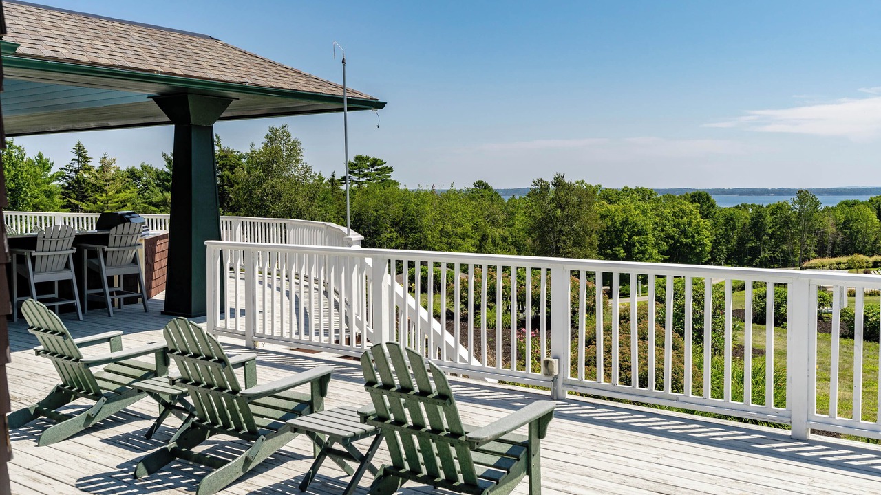 Photo of Patio Balcony in Lincolnville