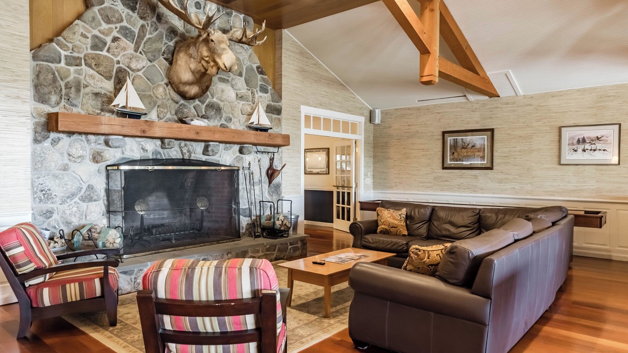 Photo of Livingroom in Lincolnville
