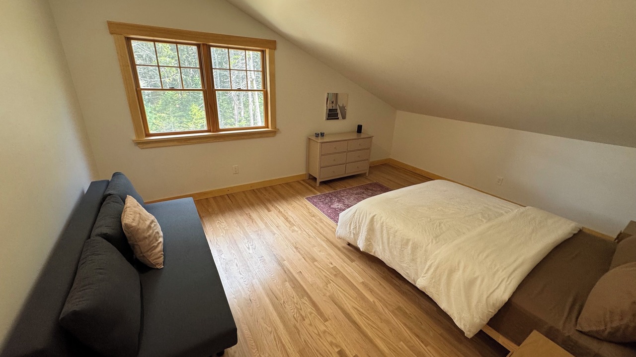 Photo of Bedroom in Waldoboro