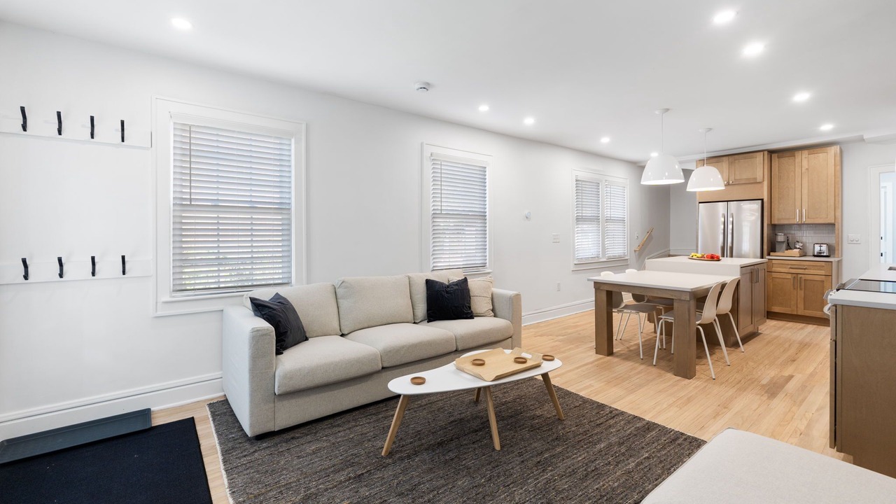 Photo of Livingroom in Grandview Heights