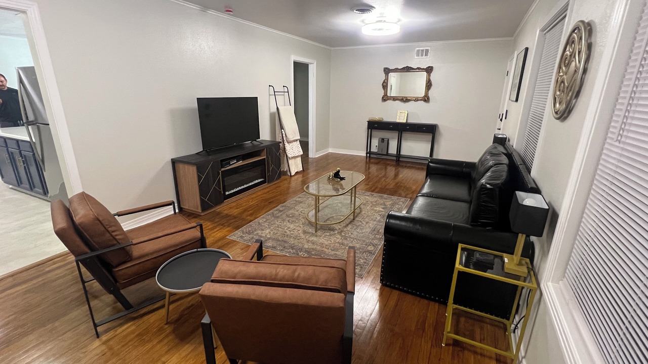 Photo of Livingroom in Vivian