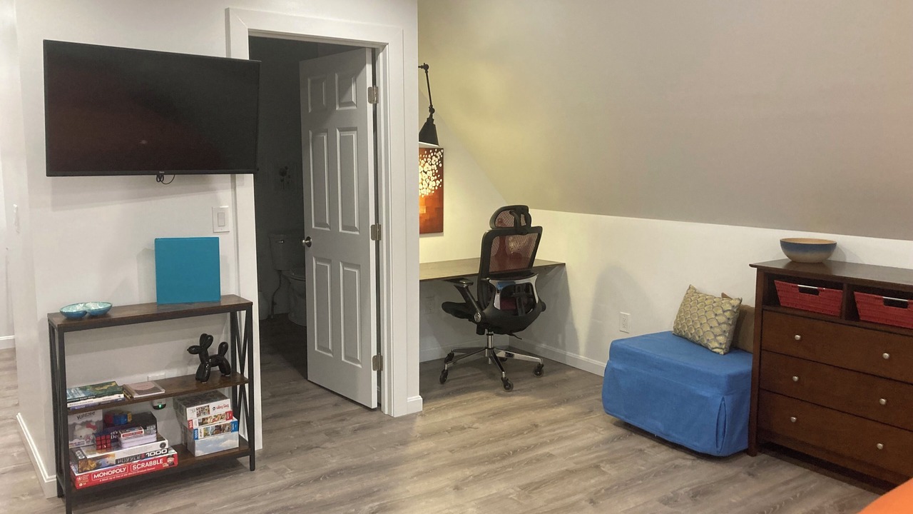 Photo of Bedroom in Westbrook
