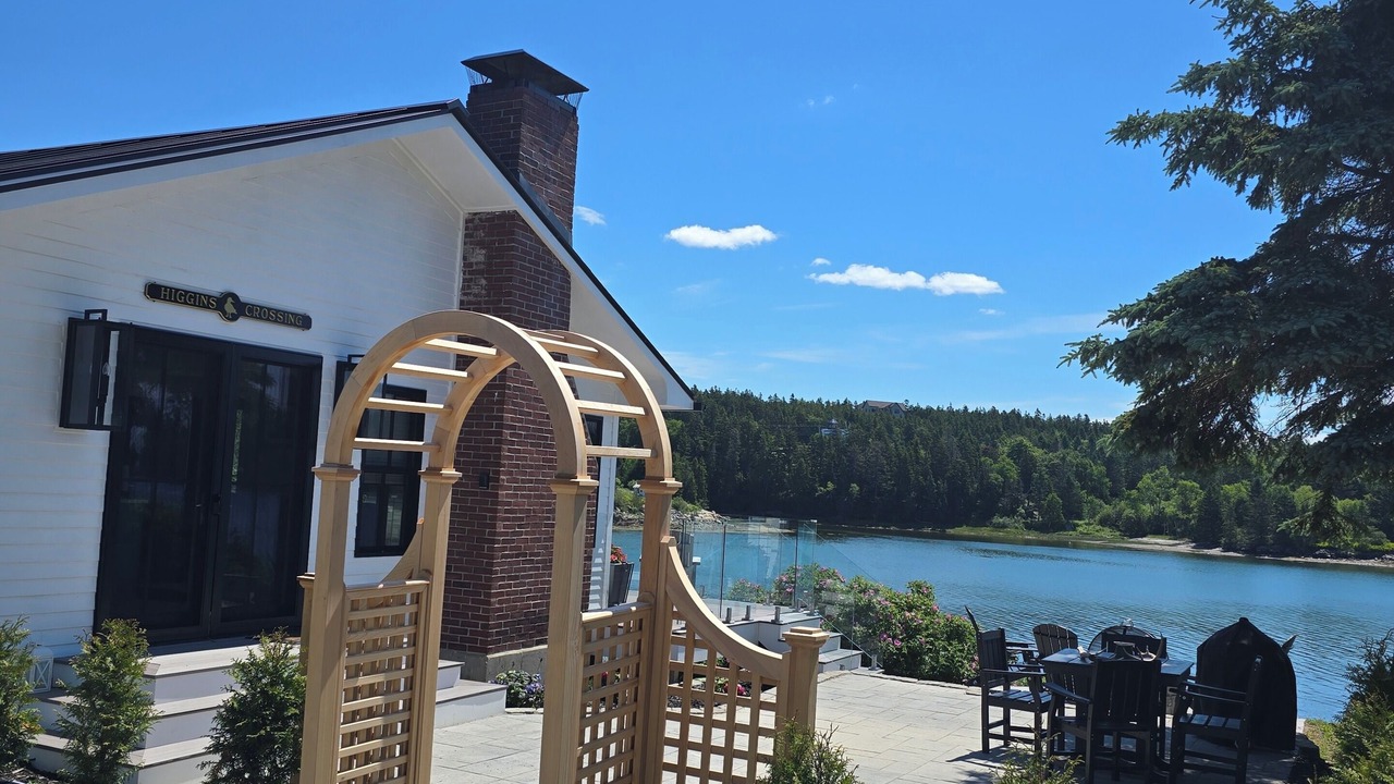 Photo of Patio Balcony in Bernard
