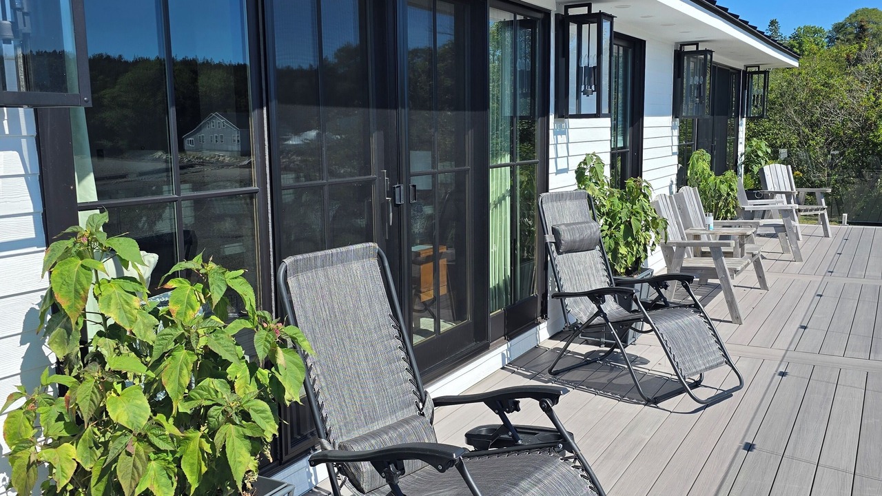 Photo of Patio Balcony in Bernard