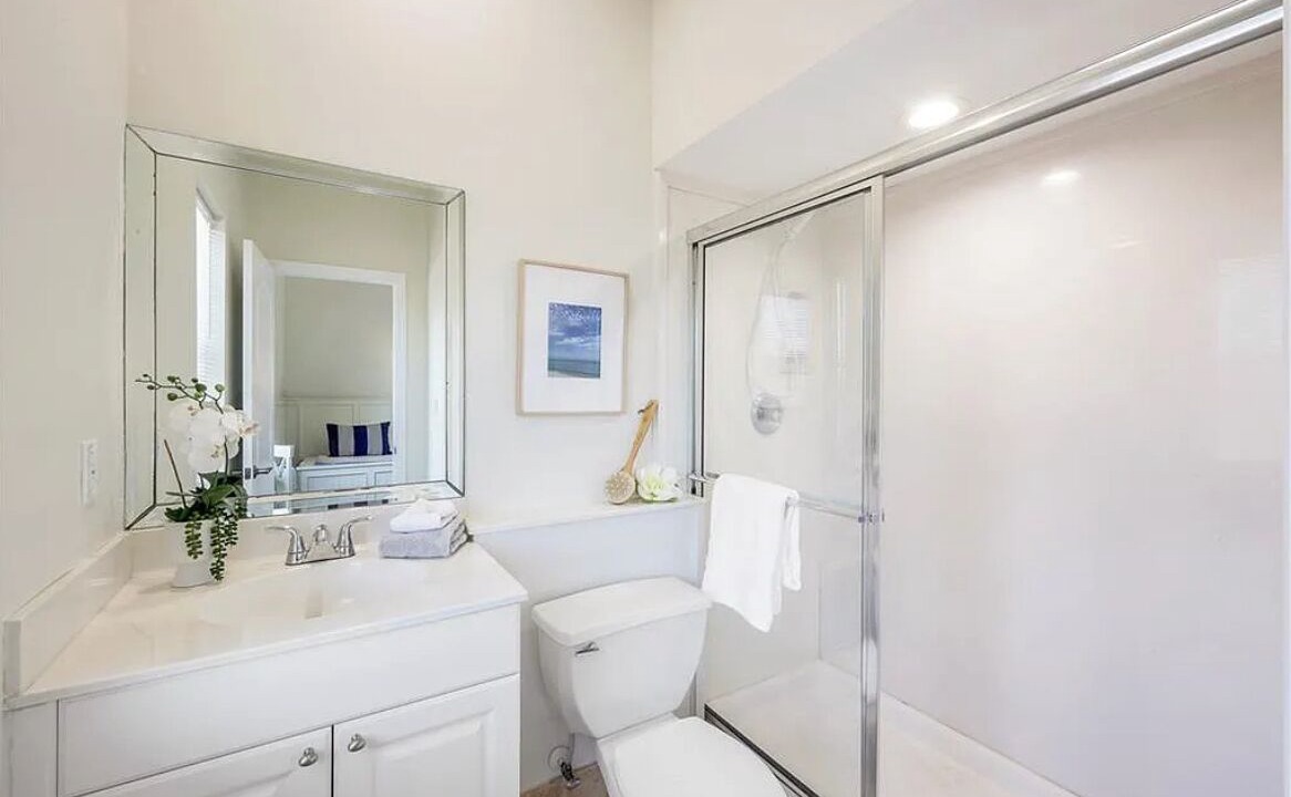 Photo of Bathroom in Naples Park