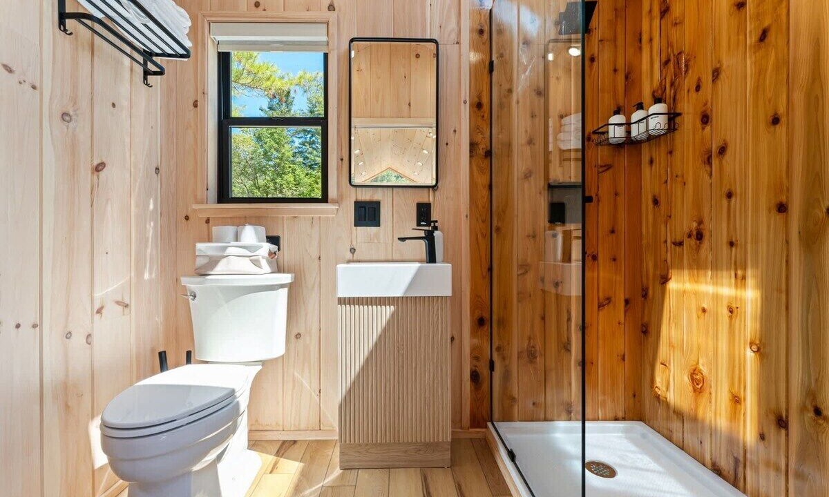 Photo of Bathroom in Sullivan