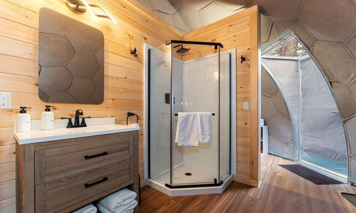 Photo of Bathroom in Sullivan