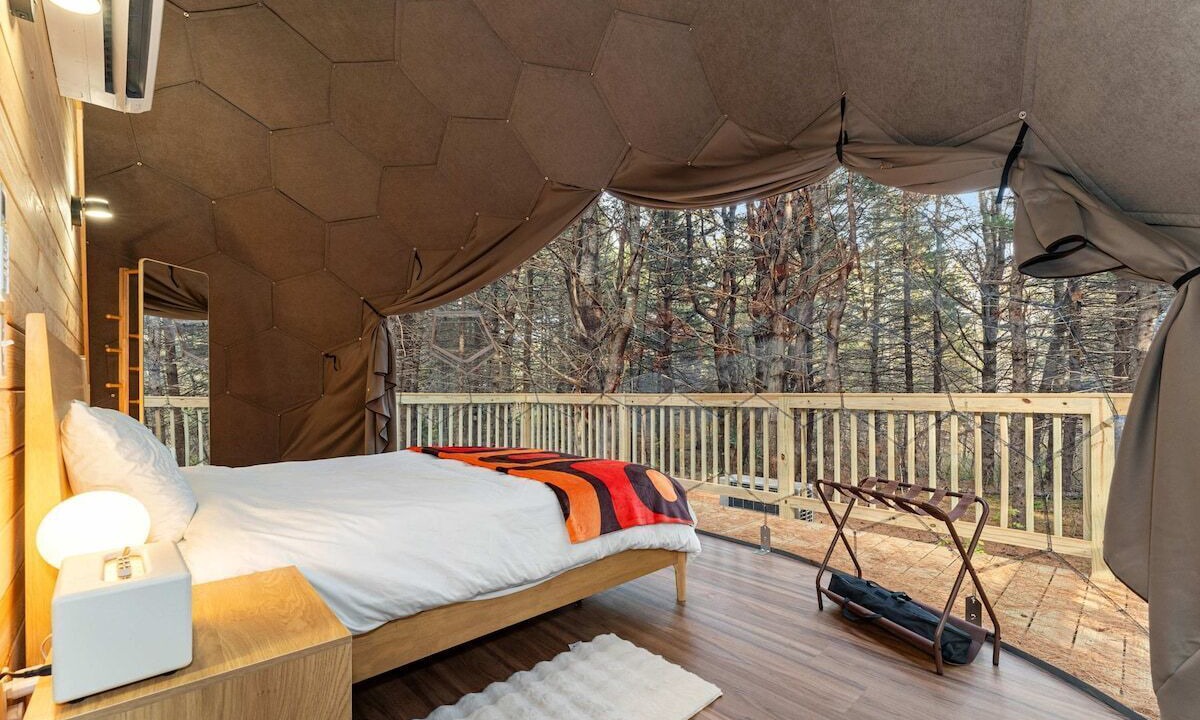 Photo of Bedroom in Sullivan