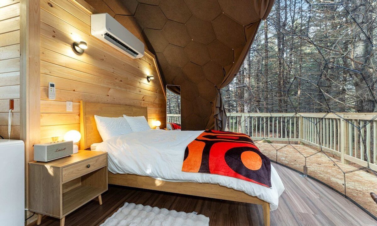 Photo of Bedroom in Sullivan