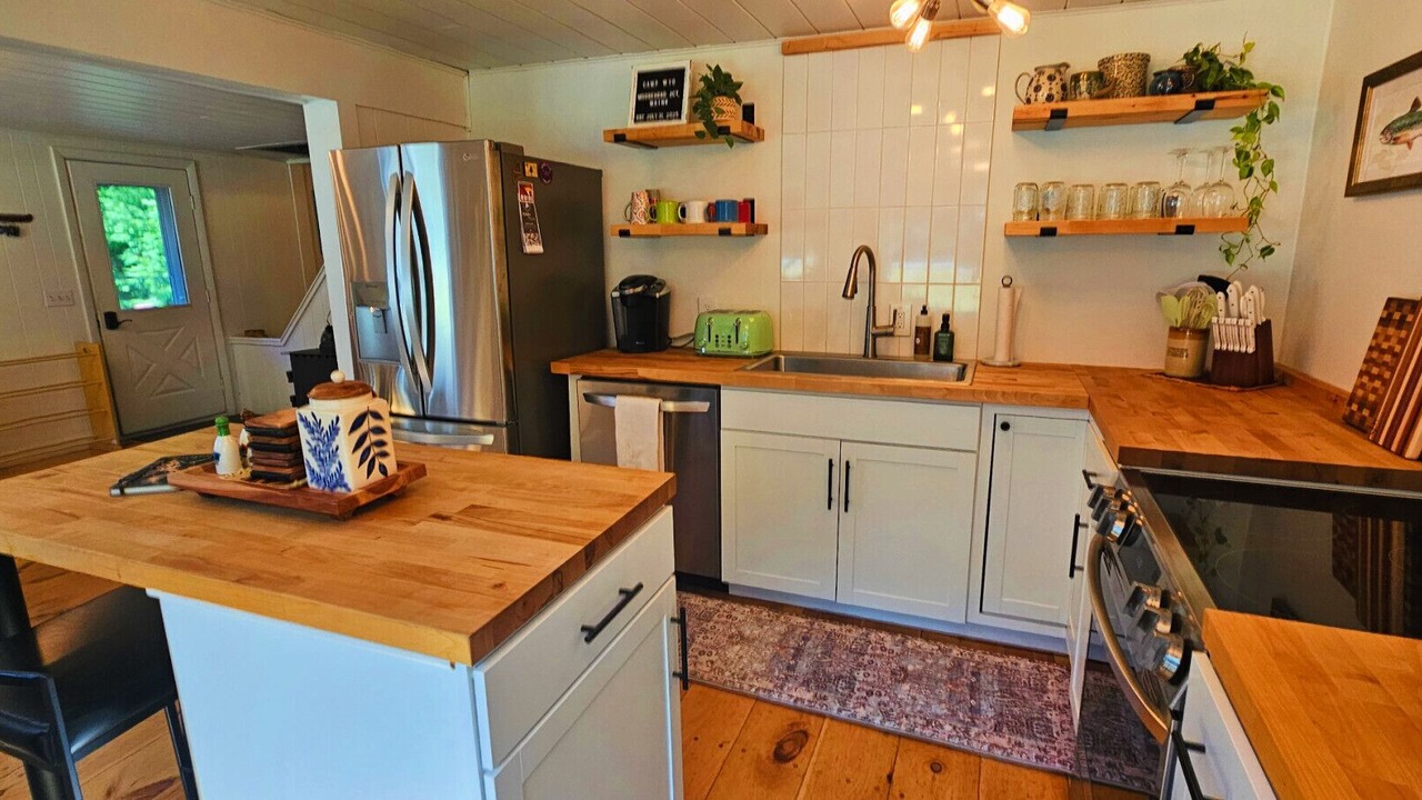 Photo of Kitchen in Greenville Junction