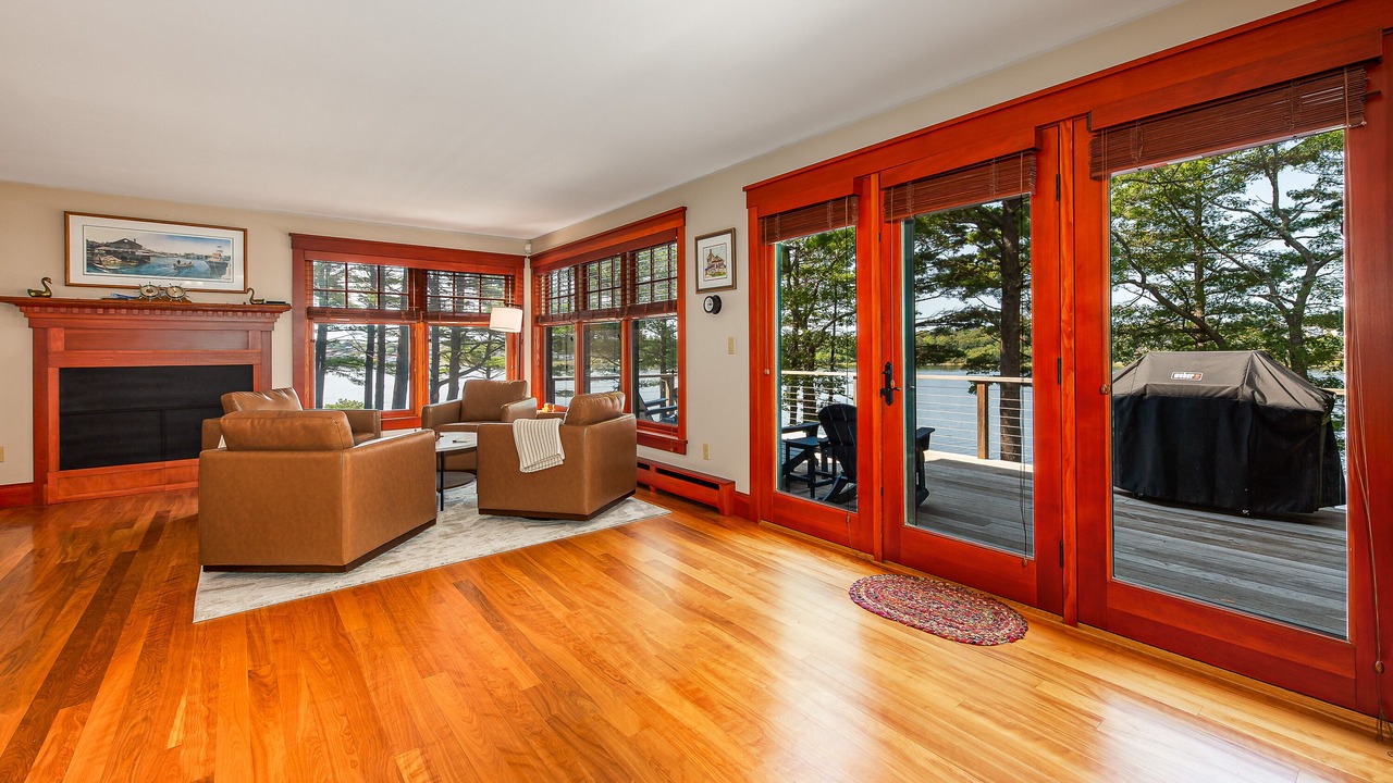 Photo of Livingroom in Woolwich
