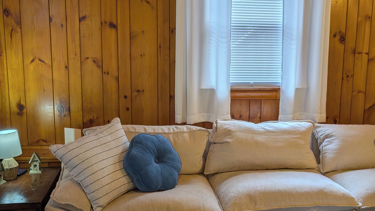 Photo of Livingroom in Topsham