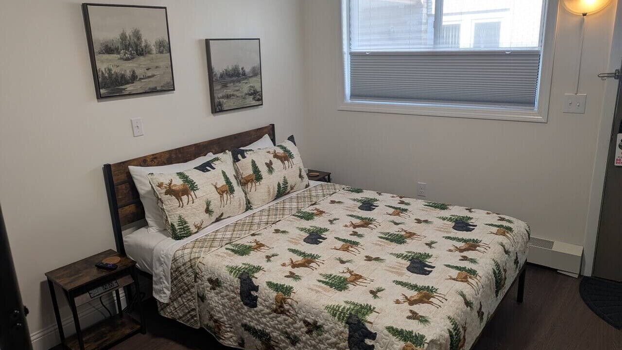 Photo of Bedroom in Canaan