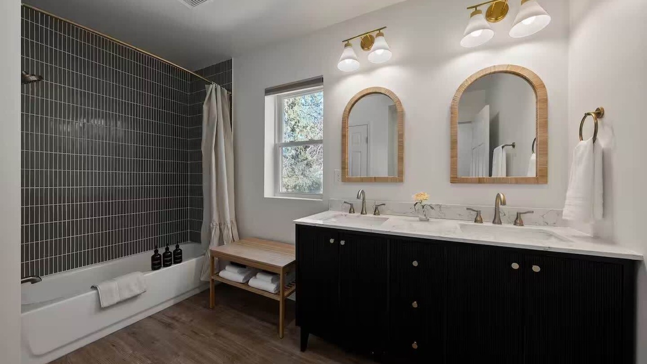 Photo of Bathroom in Clintonville