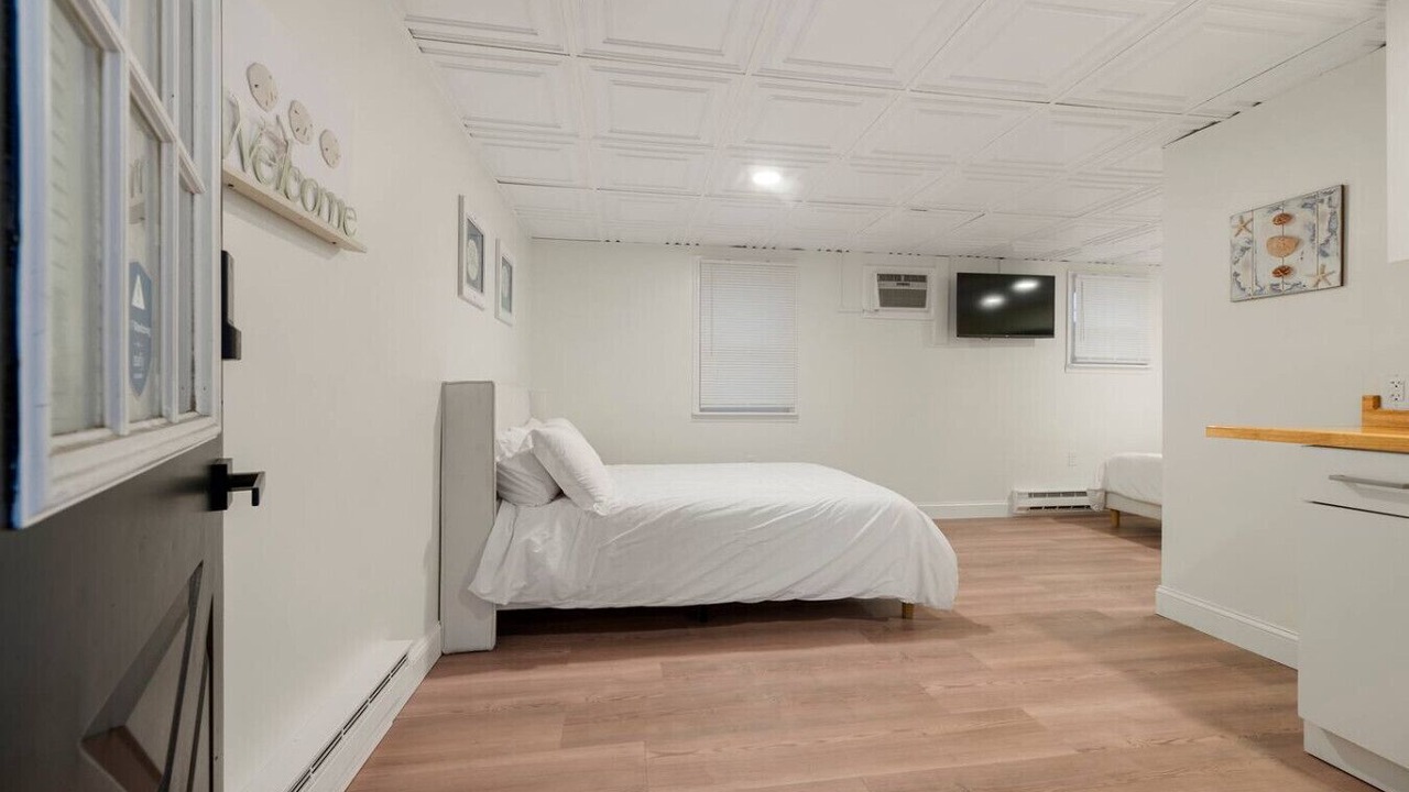 Photo of Bedroom in Sylvan Beach
