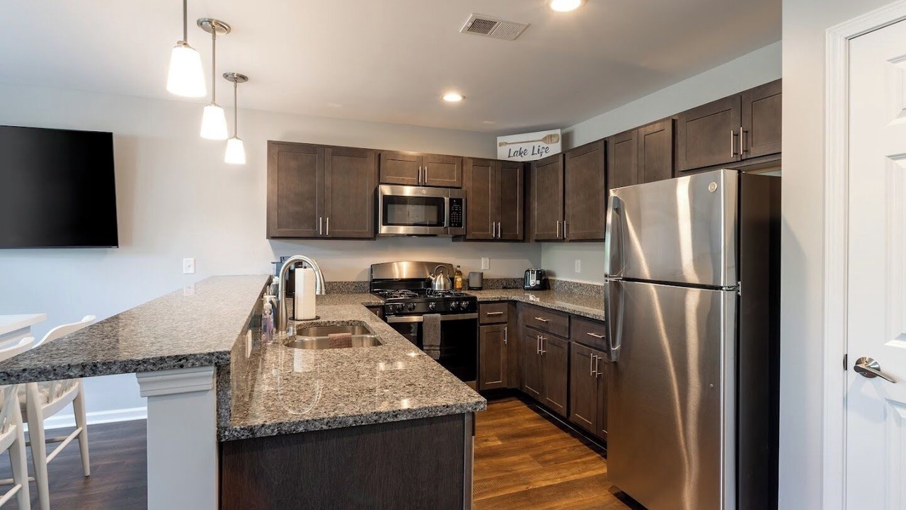 Photo of Kitchen in Lake Erie Beach