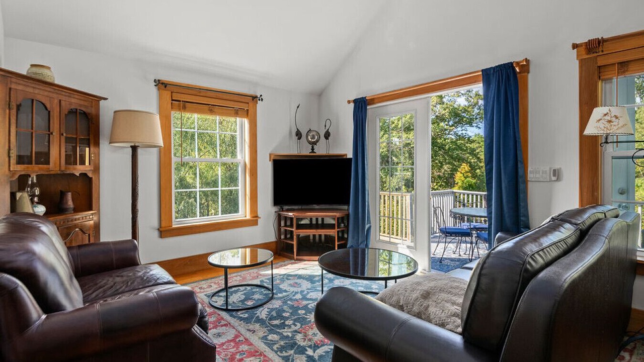 Photo of Livingroom in Falmouth
