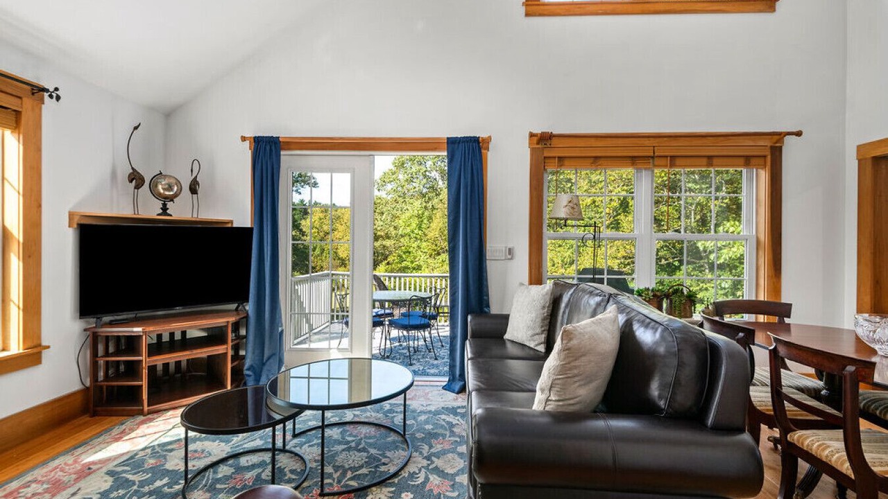 Photo of Livingroom in Falmouth