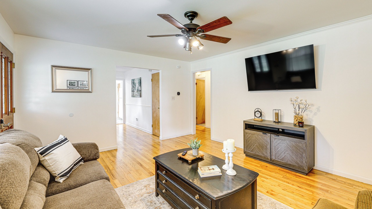 Photo of Livingroom in Lincoln