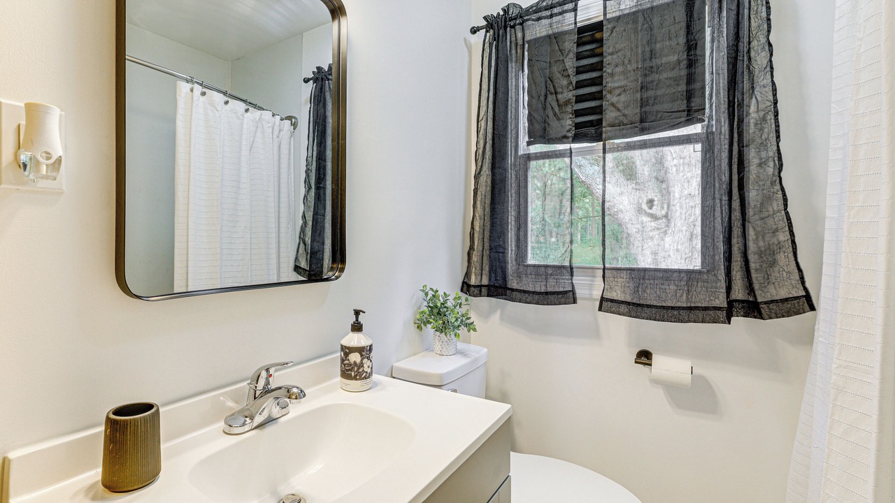 Photo of Bathroom in Lincoln