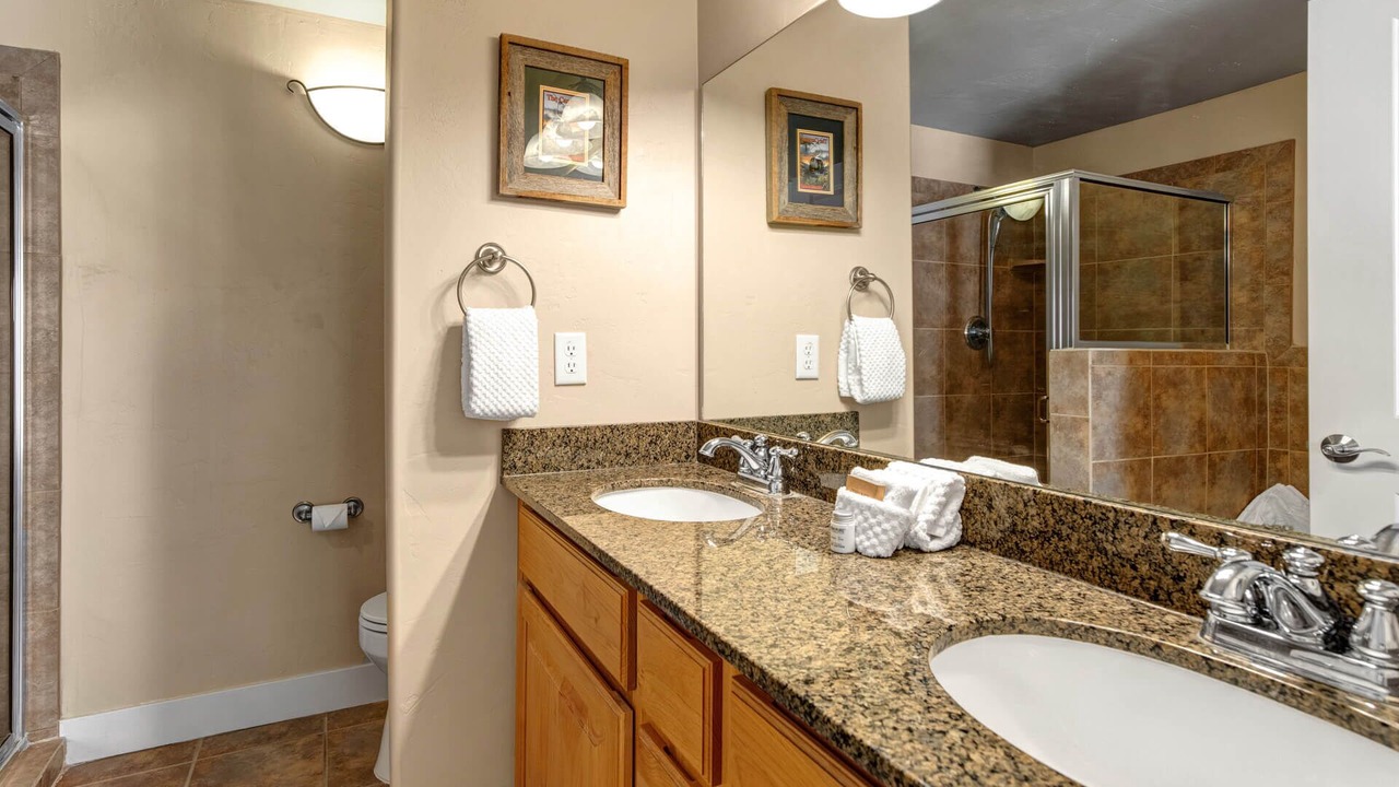 Photo of Bathroom in Bear Hollow Village