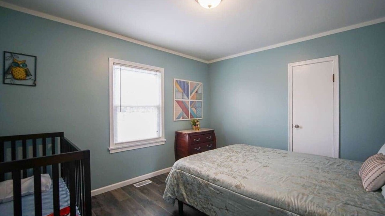 Photo of Bedroom in Downtown Niagara Falls