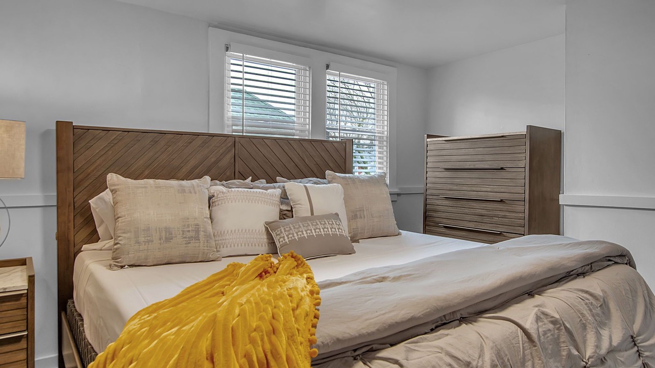 Photo of Bedroom in Cheektowaga