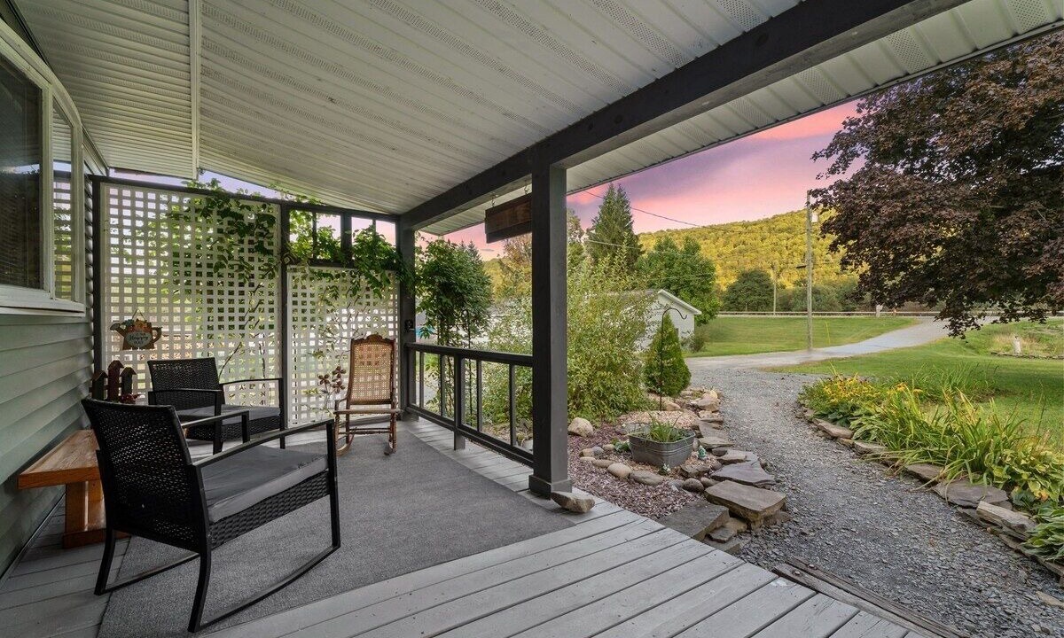 Photo of Patio Balcony in Beaver Dams