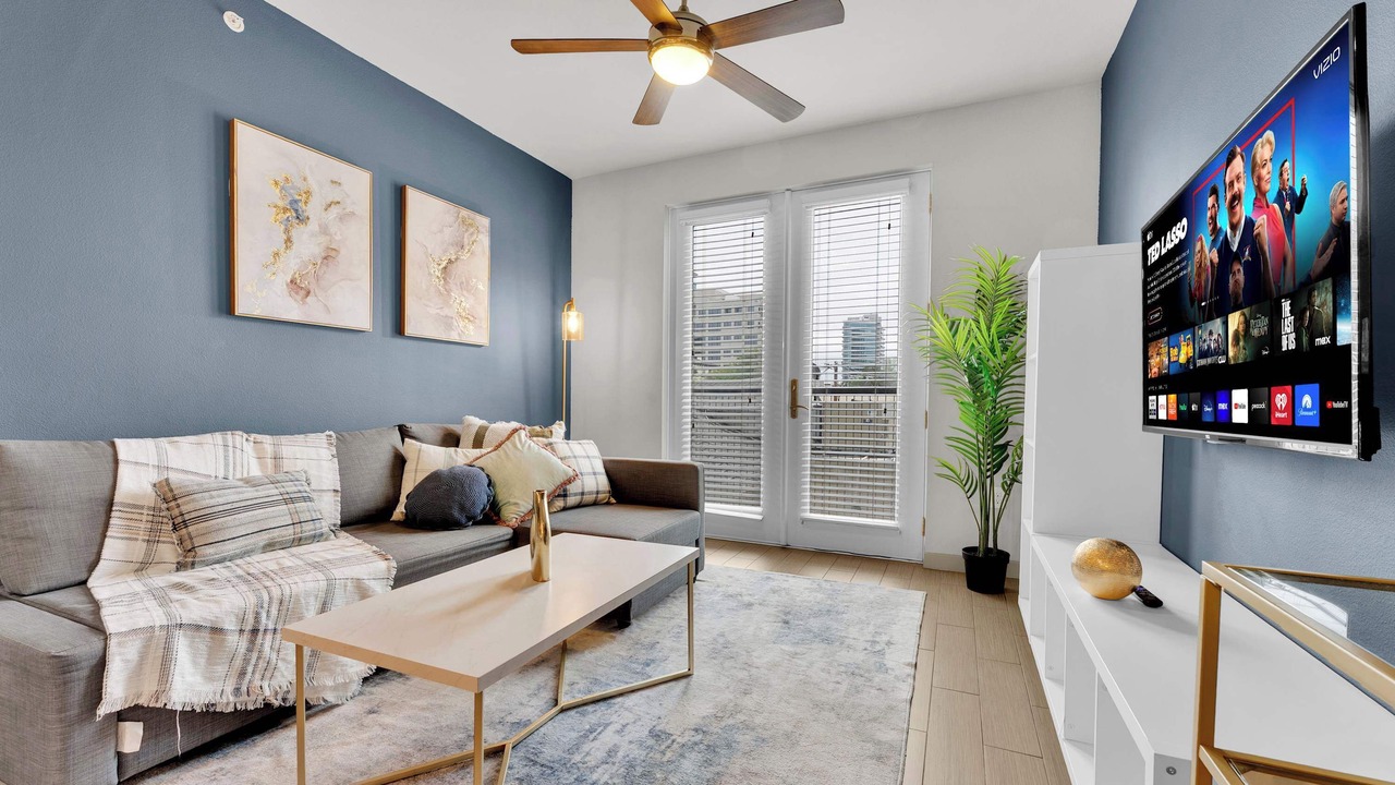 Photo of Livingroom in Uptown