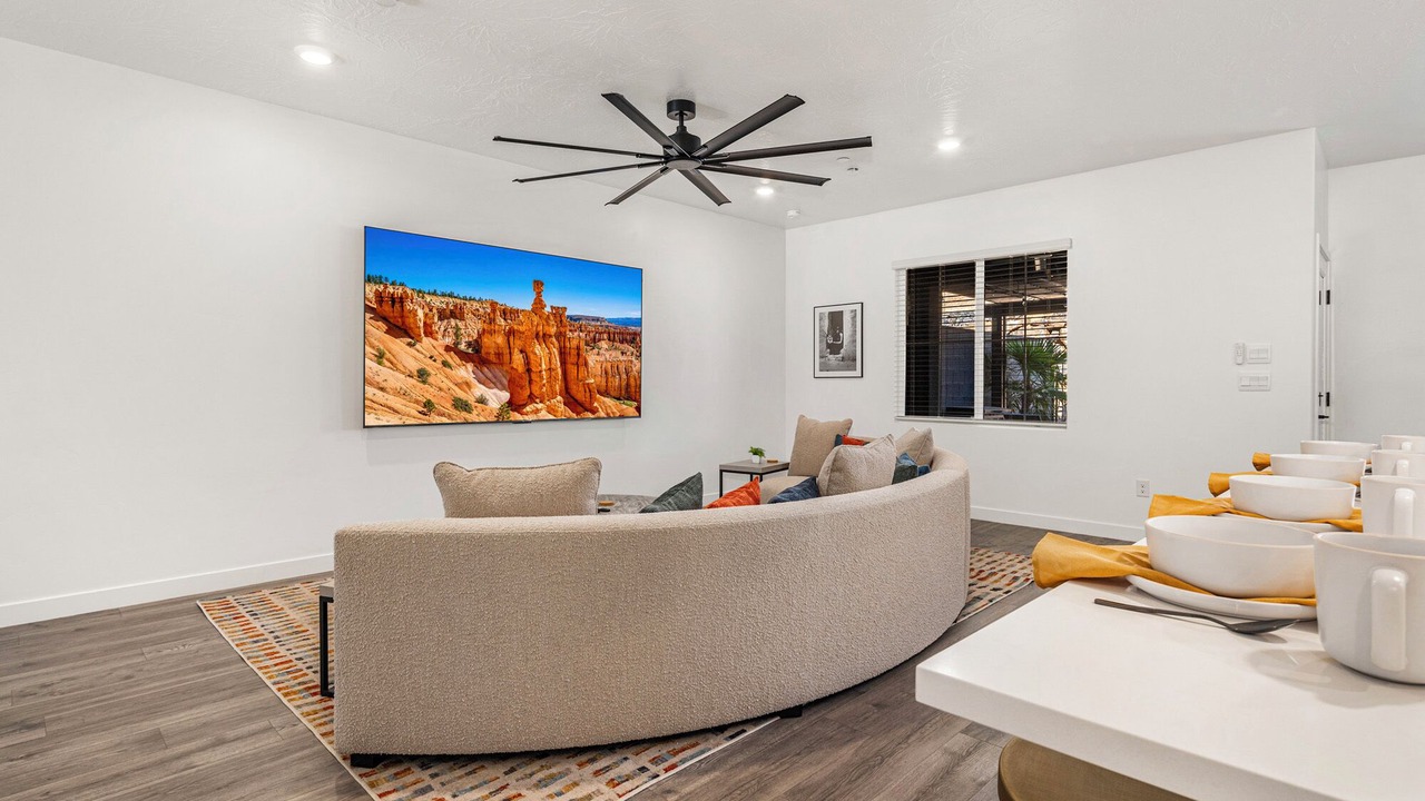 Photo of Livingroom in St. George