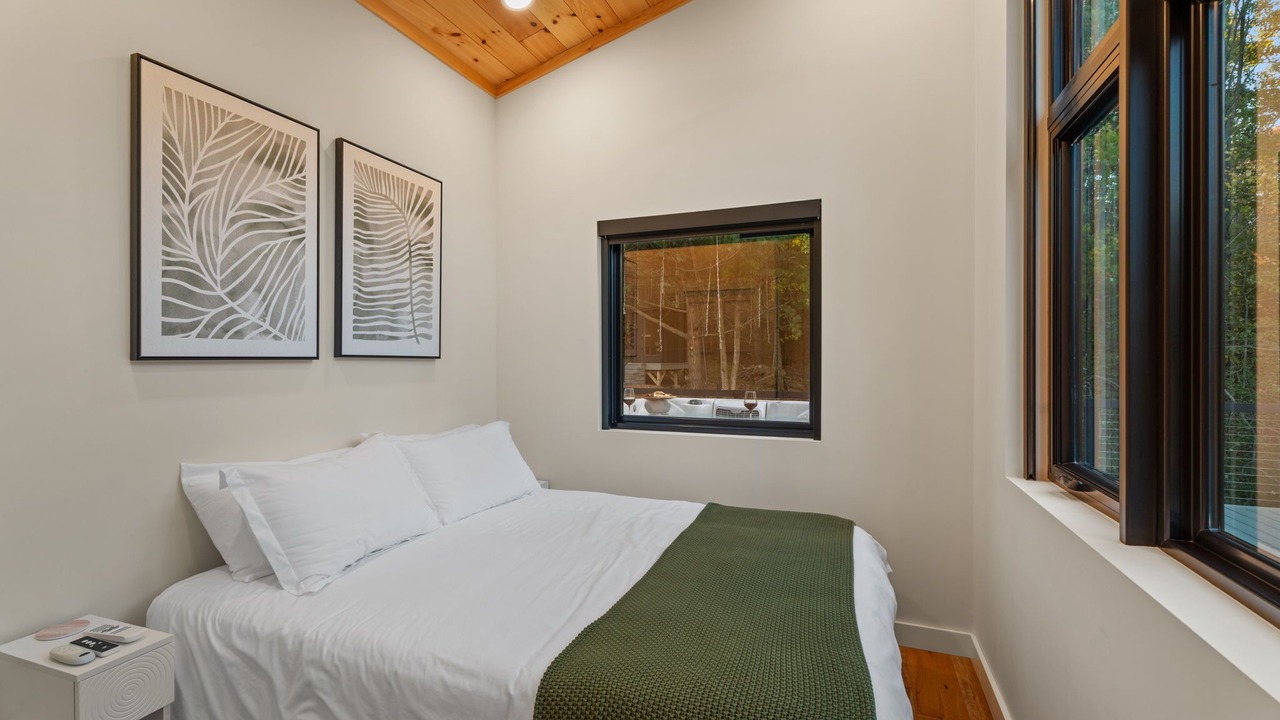 Photo of Bedroom in Alpine