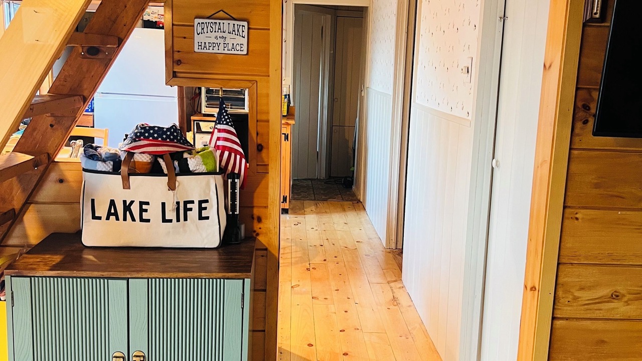 Photo of Livingroom in Harrison