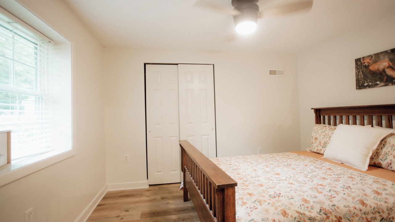 Photo of Bedroom in Spring Creek