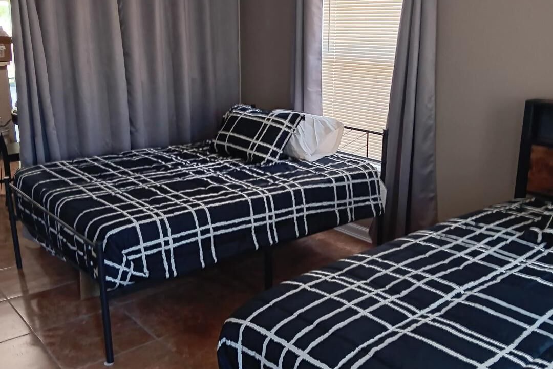 Photo of Bedroom in South Side