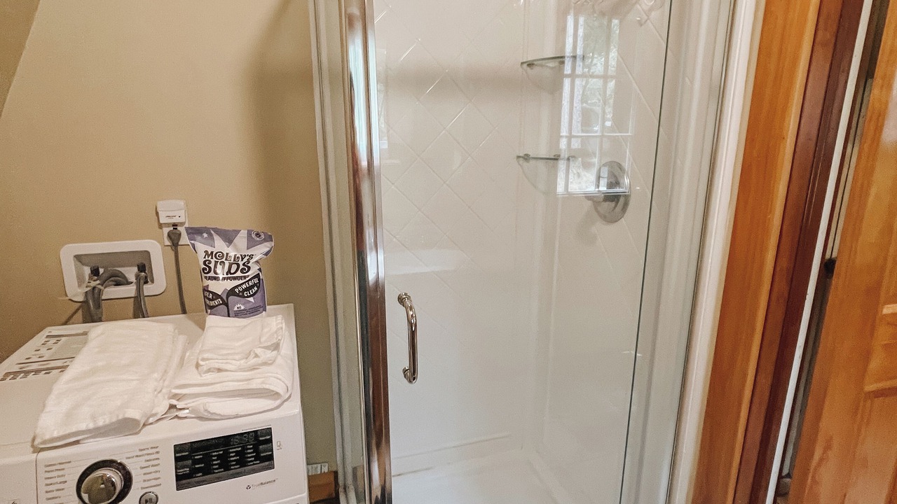 Photo of Bathroom in Lake Pleasant
