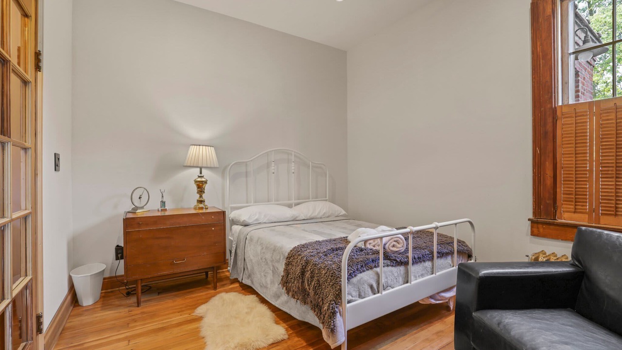 Photo of Bedroom in Italian Village