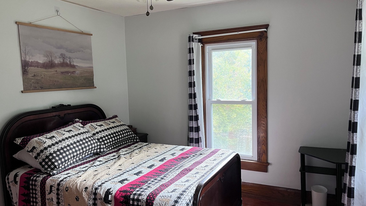 Photo of Bedroom in Sandy Lake