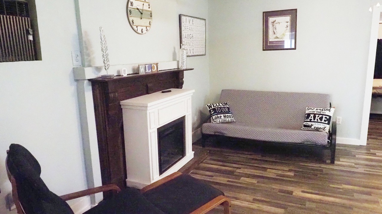 Photo of Livingroom in Wyandotte