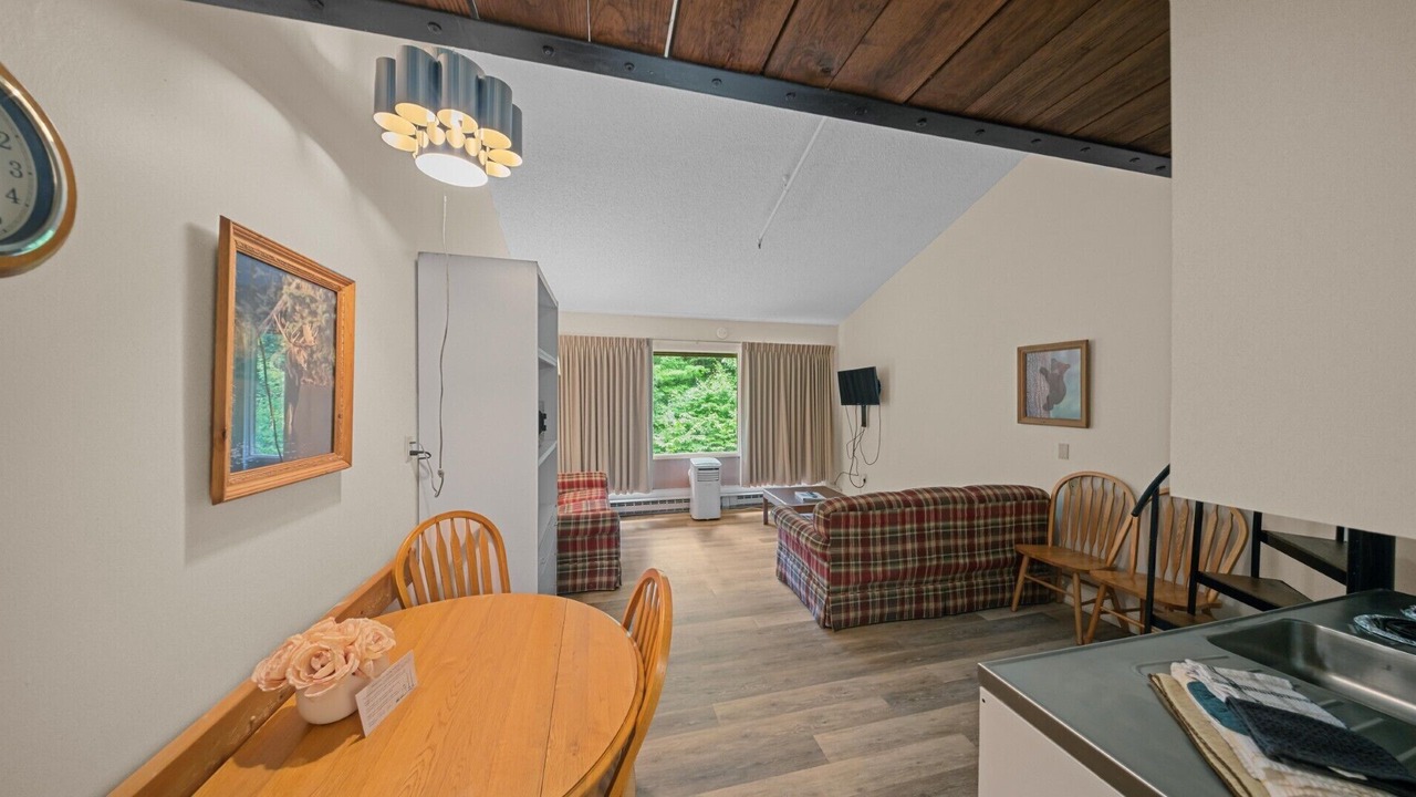 Photo of Bedroom in Stoneham