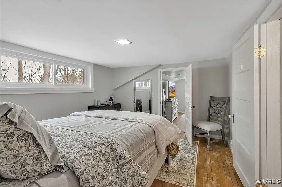 Photo of Bedroom in Orchard Park