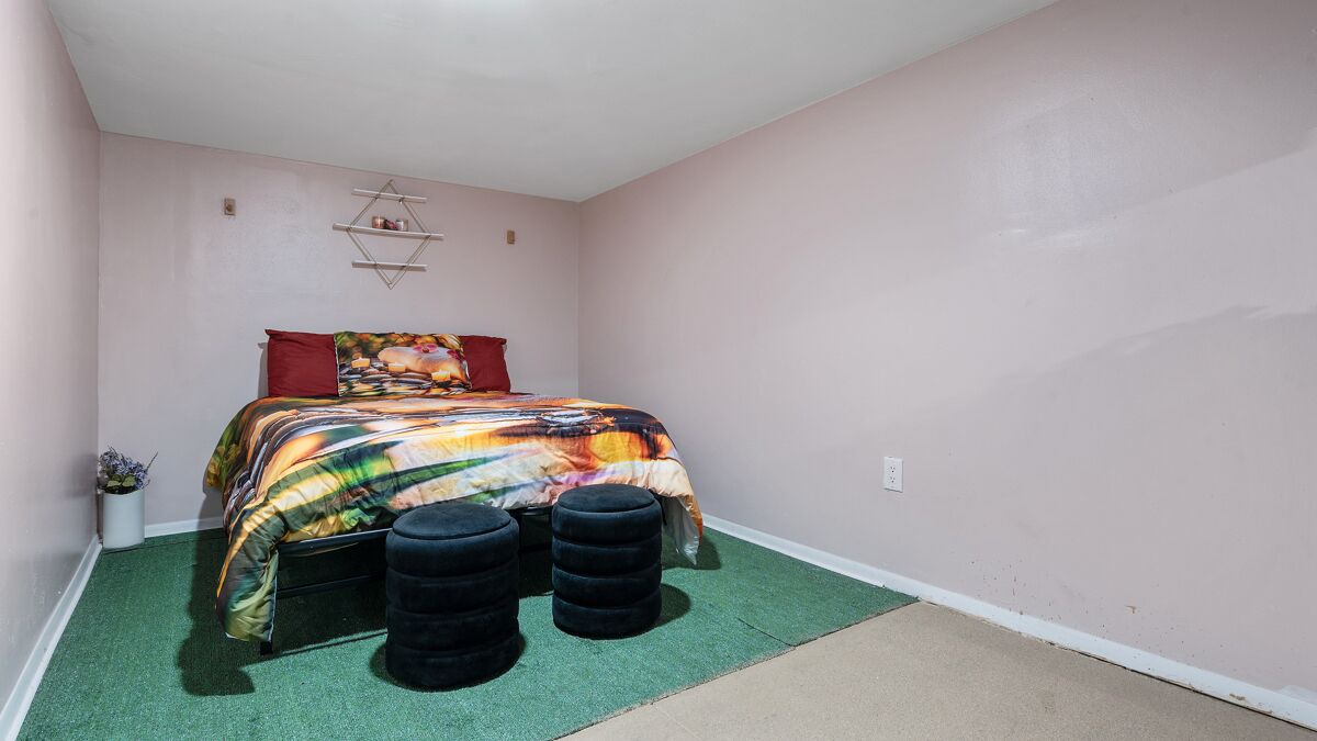 Photo of Bedroom in Homestead